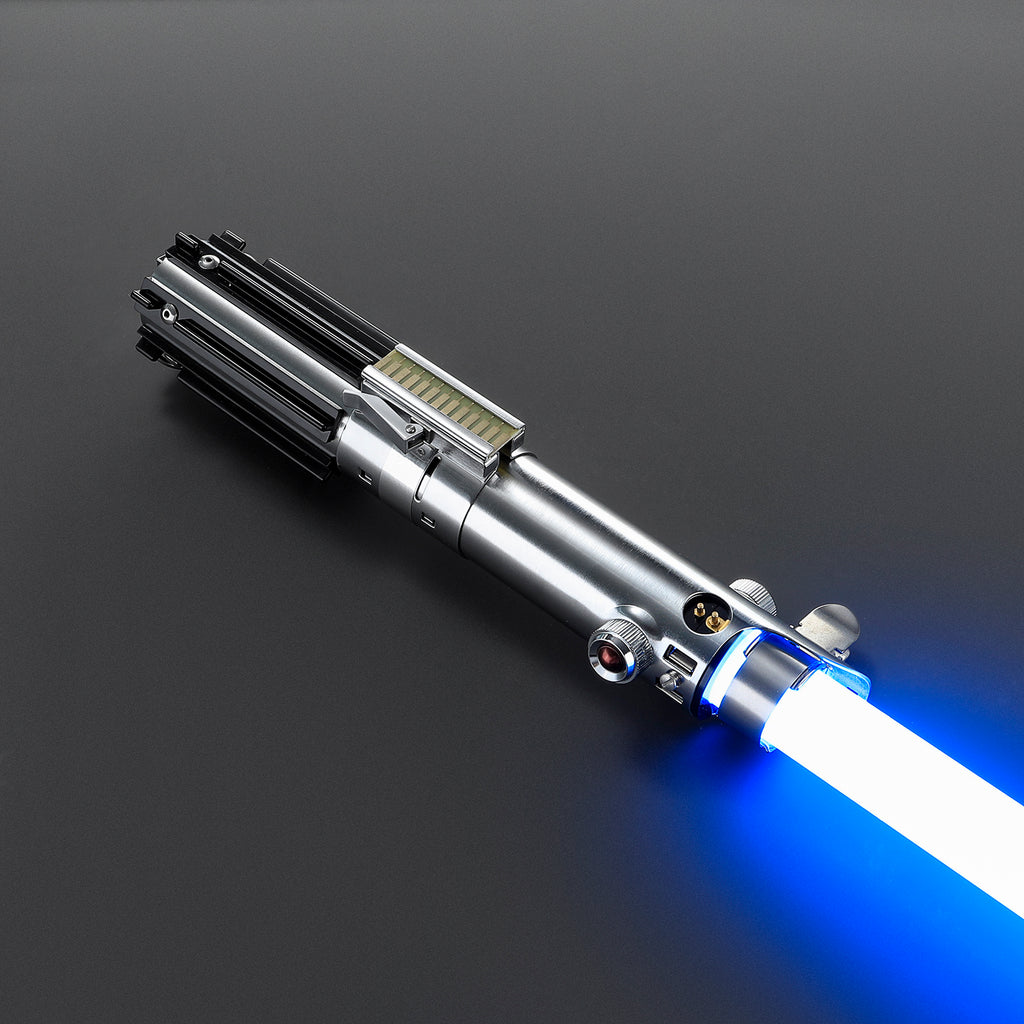 The Son Lichtschwert – silbernes Premium-Modell mit blau leuchtender Klinge