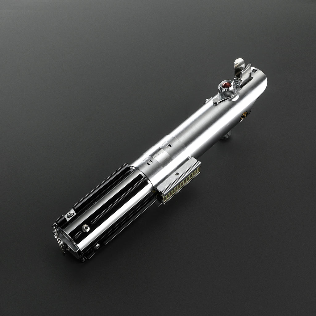 Das Son Lichtschwert – detaillierter silberner Griff aus Aluminium, Premium-Design