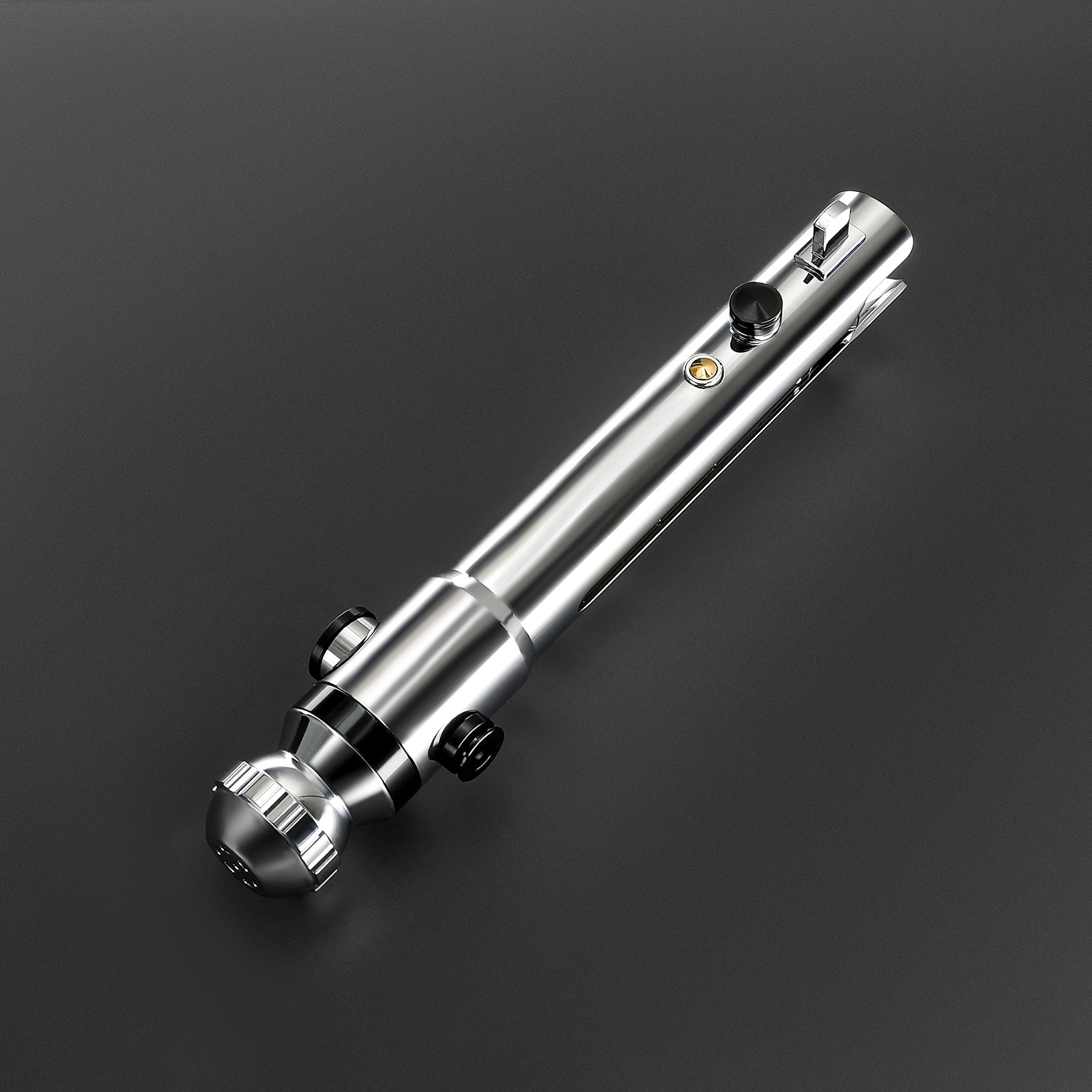 Snips - Haupthand Lichtschwert in Silber – detailliertes Premium-Modell mit schwarzem Akzent