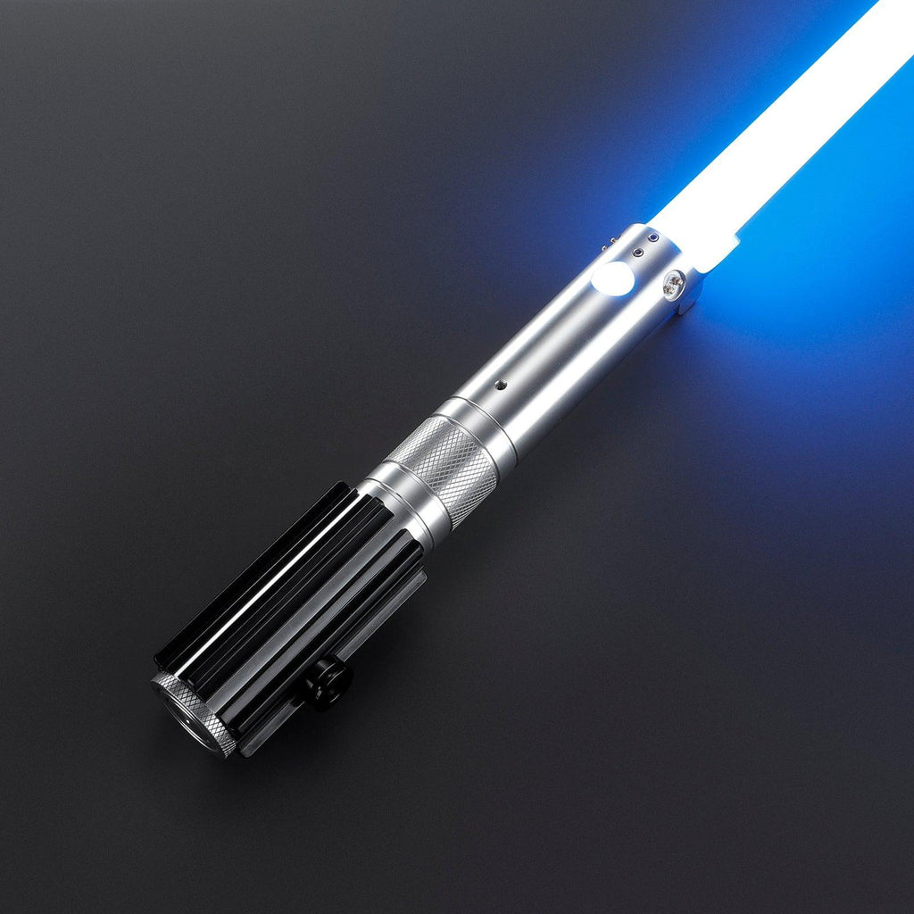 The Chosen Lichtschwert in Silber und Schwarz – duellfähiges Premium-Modell mit blauer Klinge