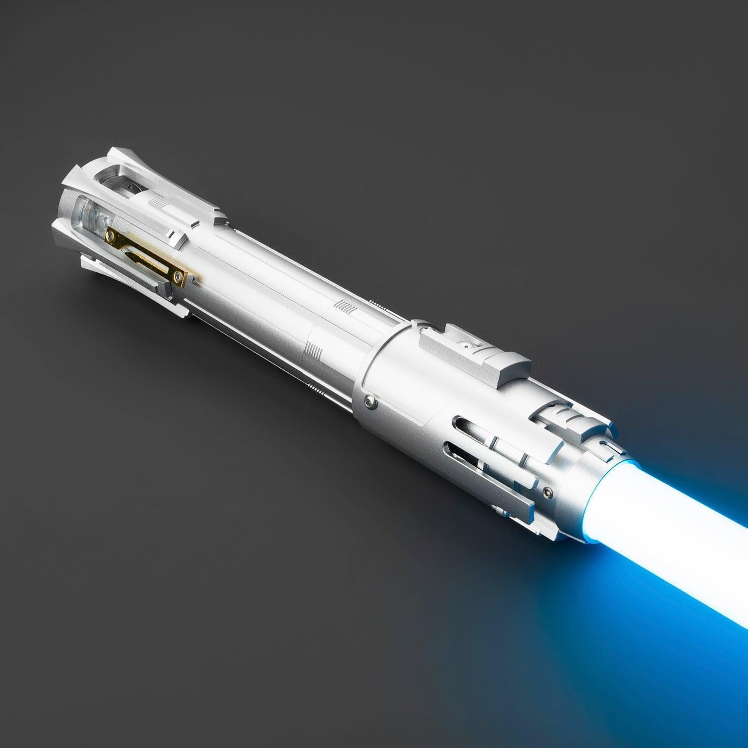 Das Scion Lichtschwert in Silber – elegantes Premium-Modell mit blauer Klinge