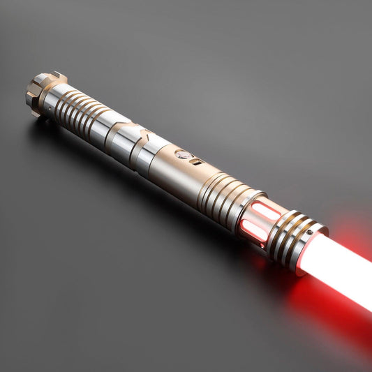 C037 – hochwertiges Elite-Lichtschwert in Gold-Beleuchtung mit Baselit Griff, duellfähig und als Premium-Lichtschwert in Deutschland kaufen – Saberland.de