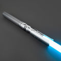 Fallen einfarbige Variante 2 – silbernes Premium-Lichtschwert mit blauer Klinge