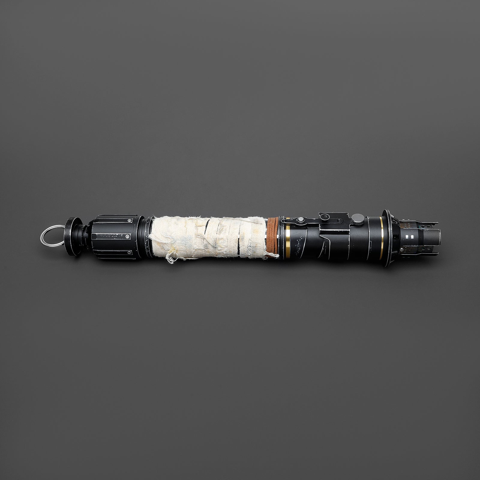 Cere Jedi Survivor Lichtschwert Replik