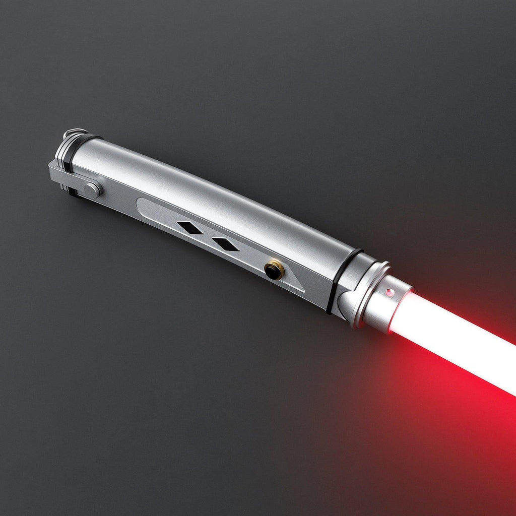 Fulcrum - Nebenhand Lichtschwert in Silber mit roter Klinge – schlankes, duellfähiges Design