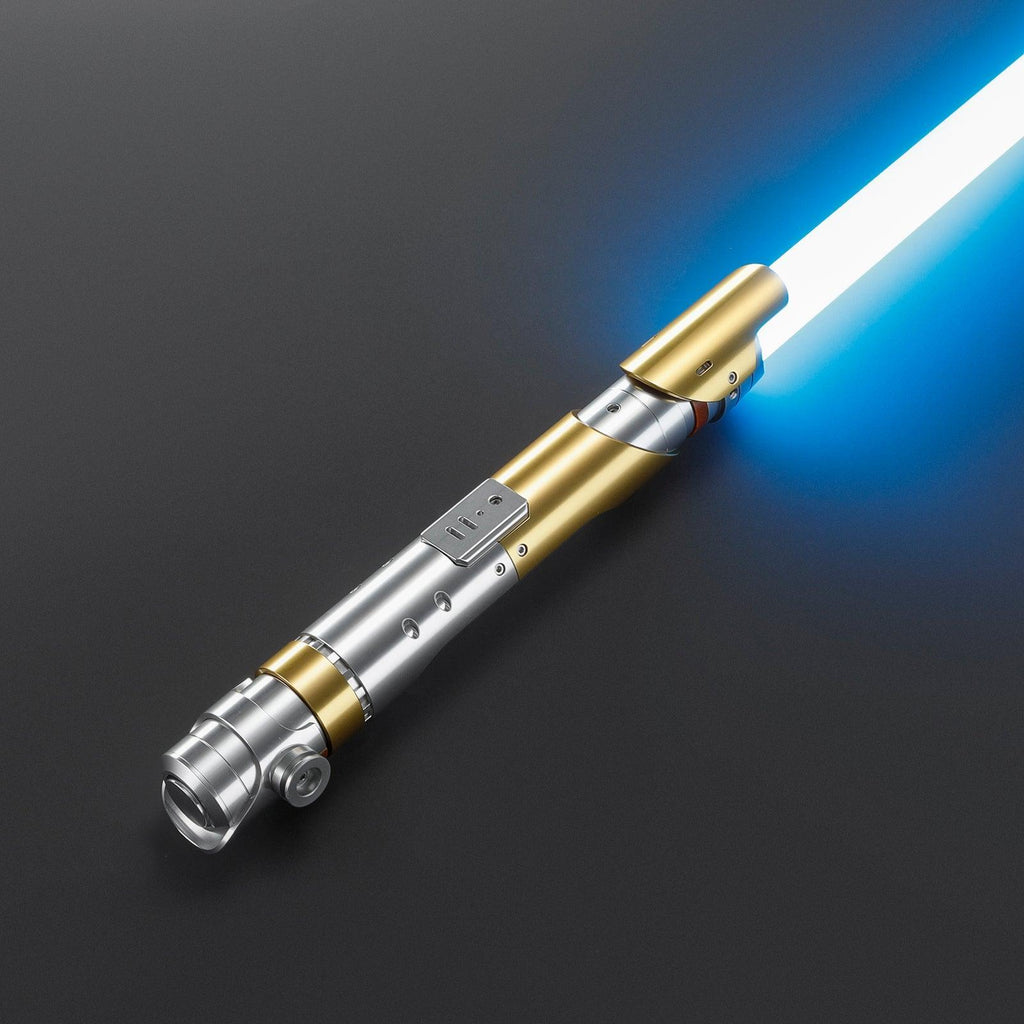 The Pirate Lichtschwert in Gold-Silber – leuchtendes Premium-Modell mit blauem Licht