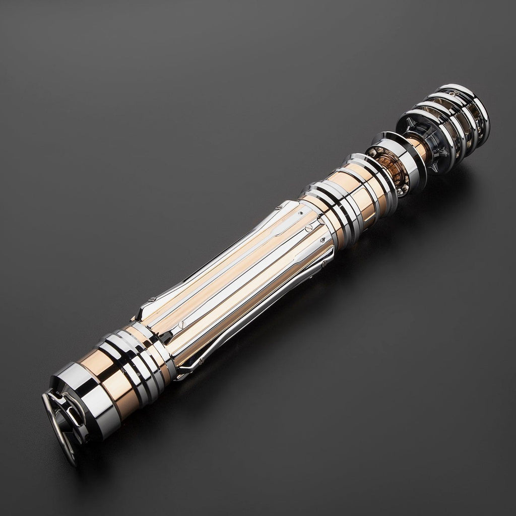 The Princess Lichtschwert – eleganter Griff aus Silber, Kupfer und Perlmutt