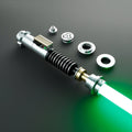 Hero Lichtschwert in Silber und Schwarz – duellfähiges Premium-Modell mit grüner Klinge
