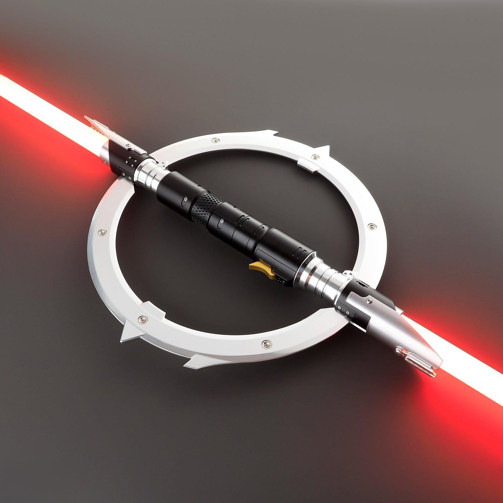 The Hunter Lichtschwert mit roter Klinge und klappbarem, silbernem Ring – Premium Duell-Lichtschwert