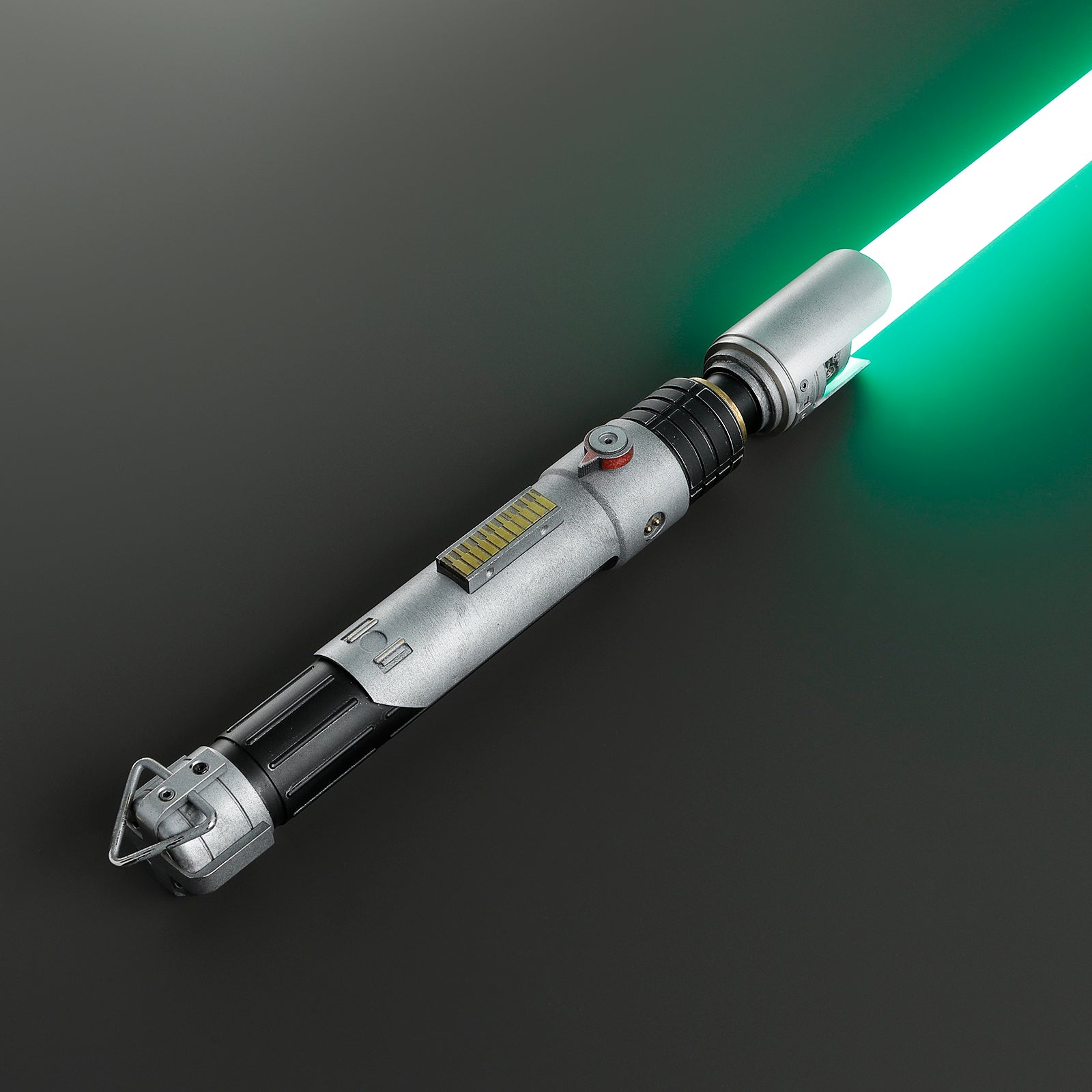 Sabine Ahsoka verwitterte Lichtschwert Replik
