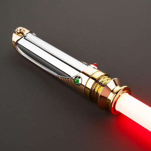 Emperor Lichtschwert in Chrom und Gold – Premium-Hilt mit roter Klinge und grünen Akzenten