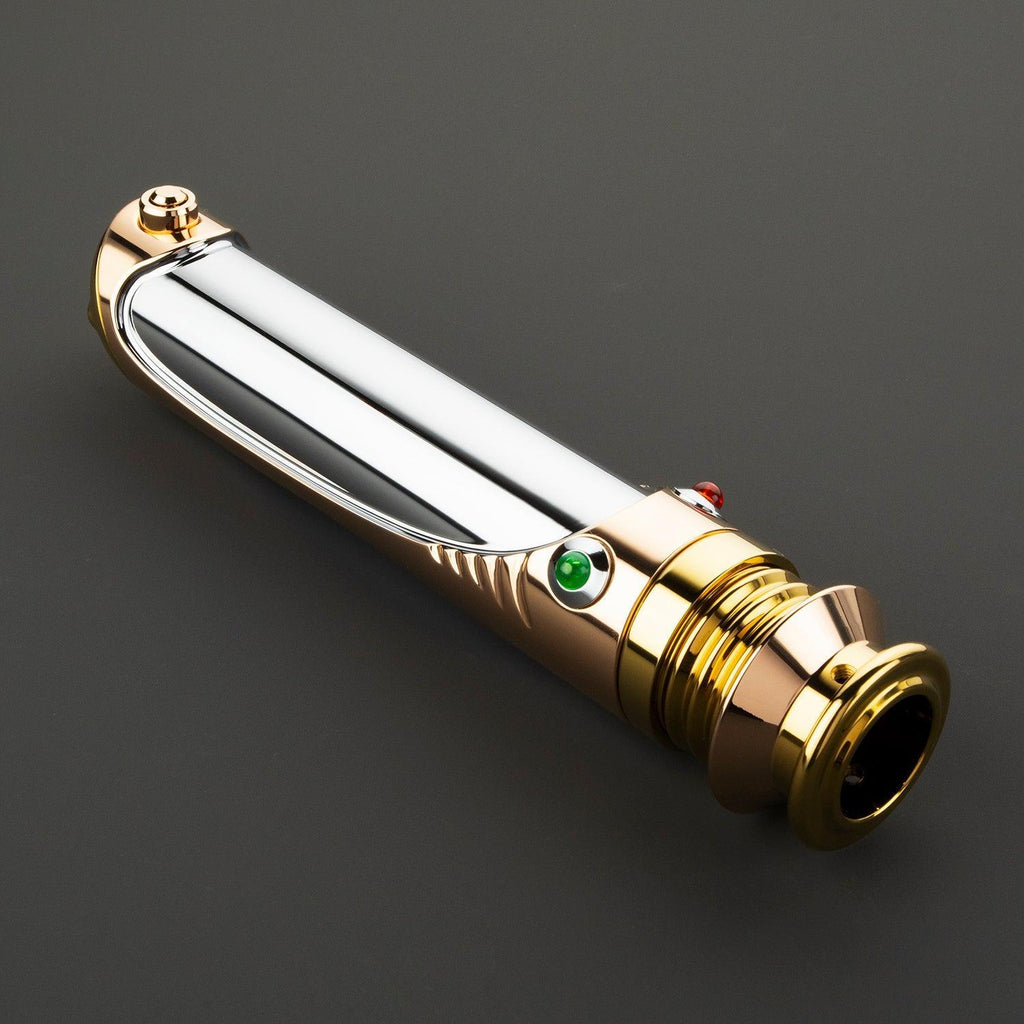 Emperor Lichtschwert in Gold und Silber – Premium Griff mit roten und grünen Knöpfen