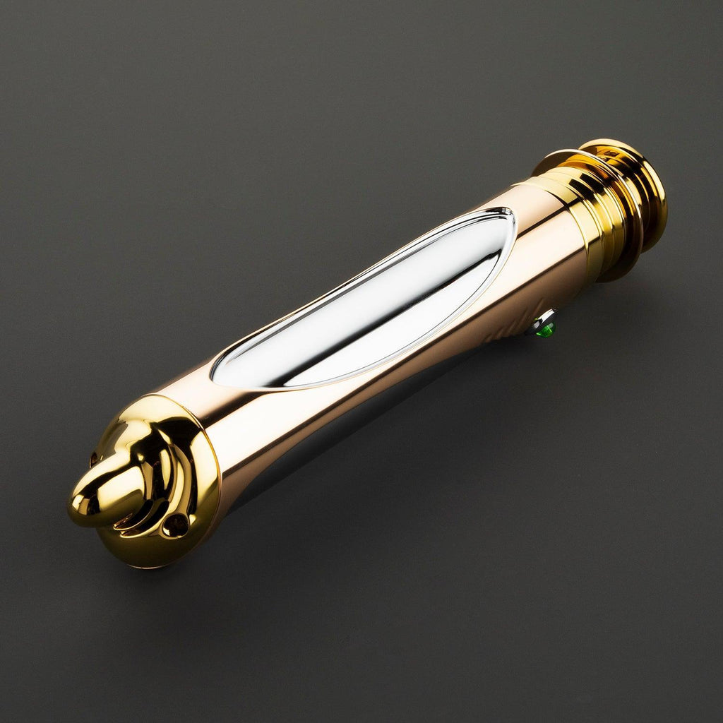 Emperor Lichtschwert in Gold und Chrom – luxuriöses Premium-Modell mit grünem Schalter