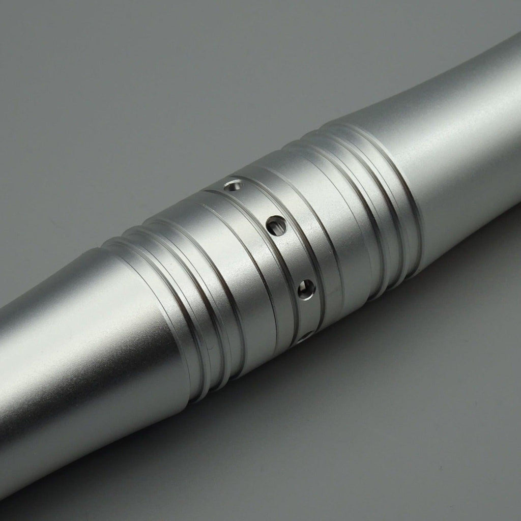 Kupplung SLK02 aus silbernem Aluminium – Detailansicht für Doppellichtschwert-Verbindung