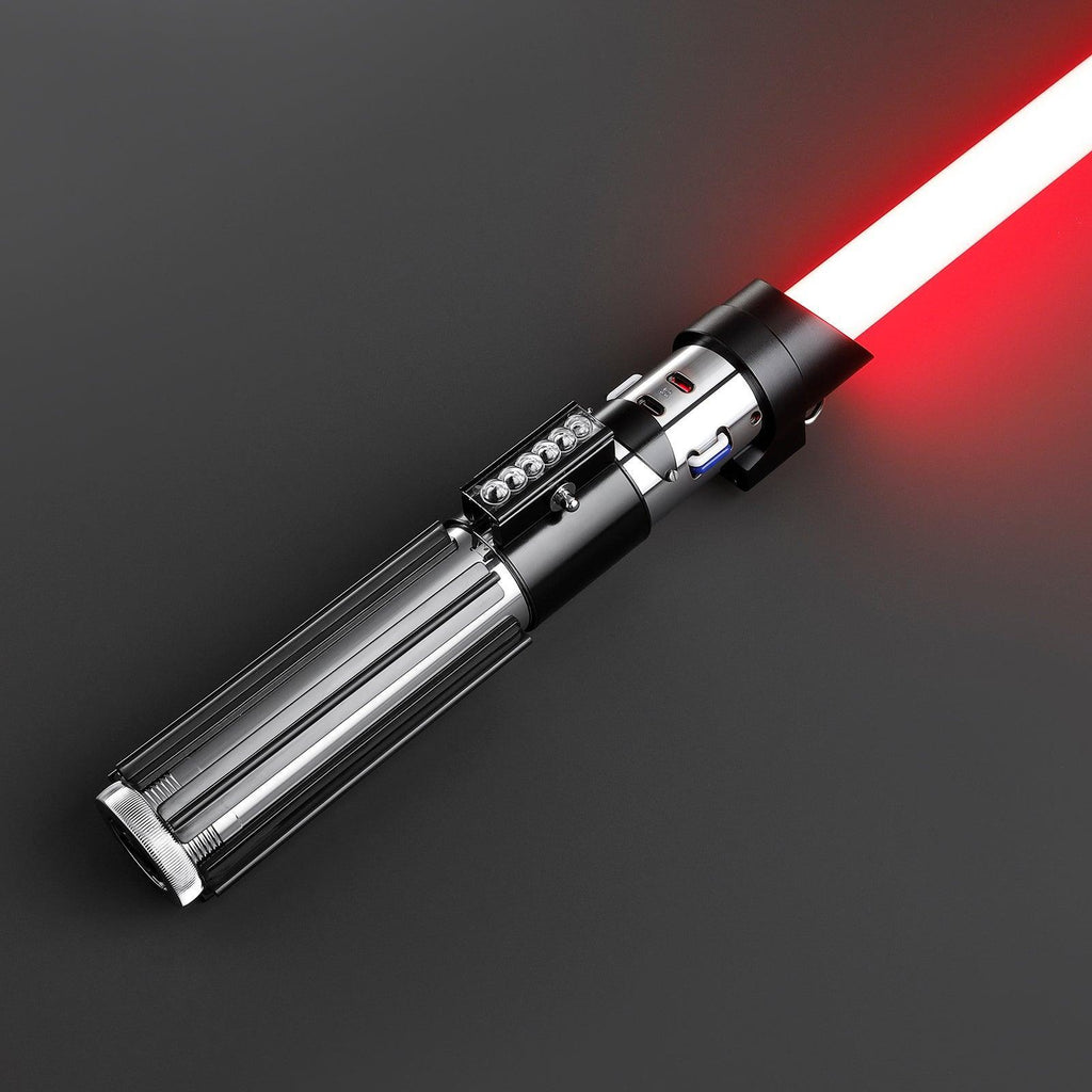 The Empire Lichtschwert mit roter Klinge – industrielles Design, strukturierter Griff, silber-schwarz
